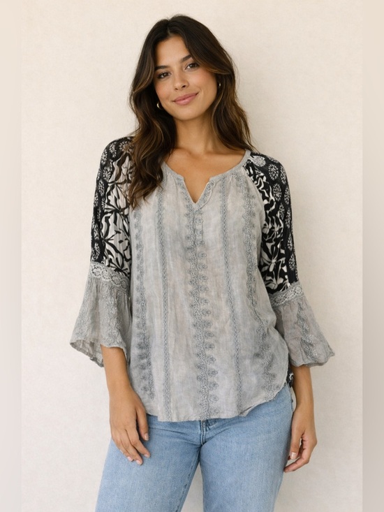 Young Threads Tops - Boho Lace-Trim Split-Neck Long Sleeve Top - Gray/Black
